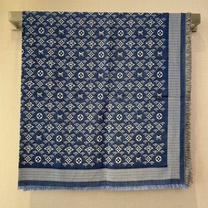 Louis Vuitton Scarf LV00136